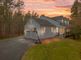 164 Franklin St, Halifax, MA 02338