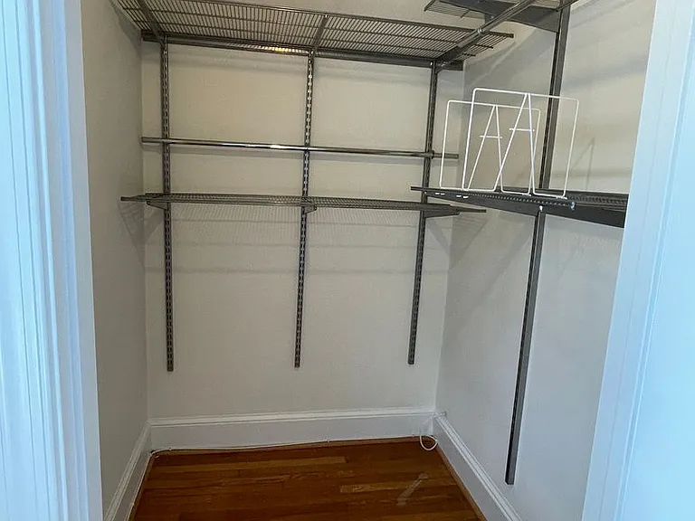 6105 29th St NW — Photo 16