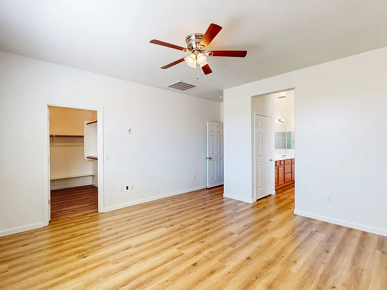 7123 W Festival Way — Photo 16