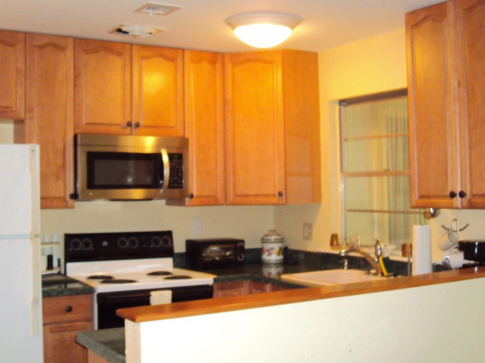 1st image of 237 Columbine Avenue #D