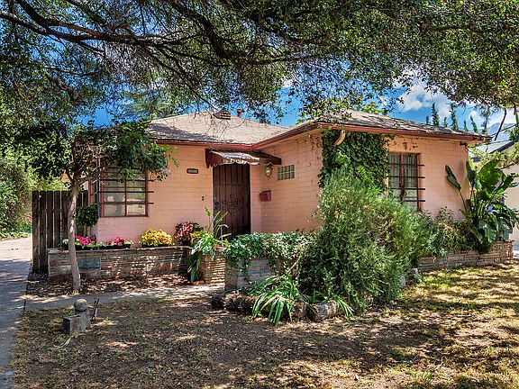2nd image of 549 Figueroa Dr