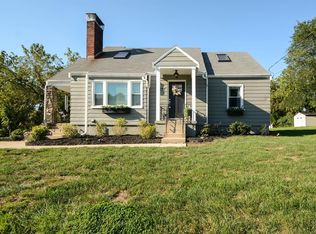 5516 Dry Ridge Rd, Cincinnati, OH 45252