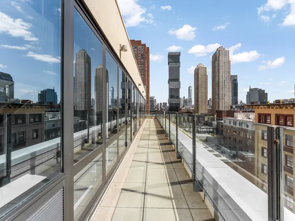 148 1st Street image 127 of 204