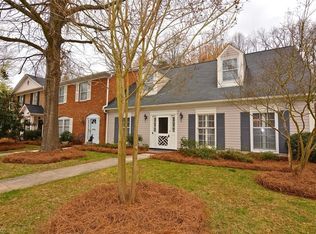 9 Fountain Manor Dr UNIT F, Greensboro, NC 27405