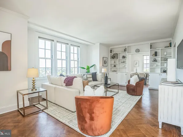 1800 Rittenhouse Sq APT 902, Philadelphia, PA 19103