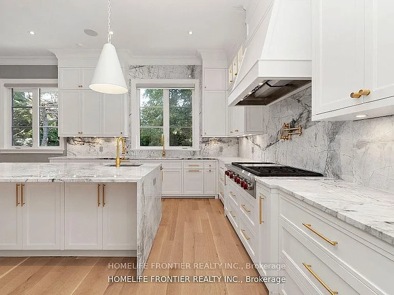 8 Vesta Dr — Photo 10