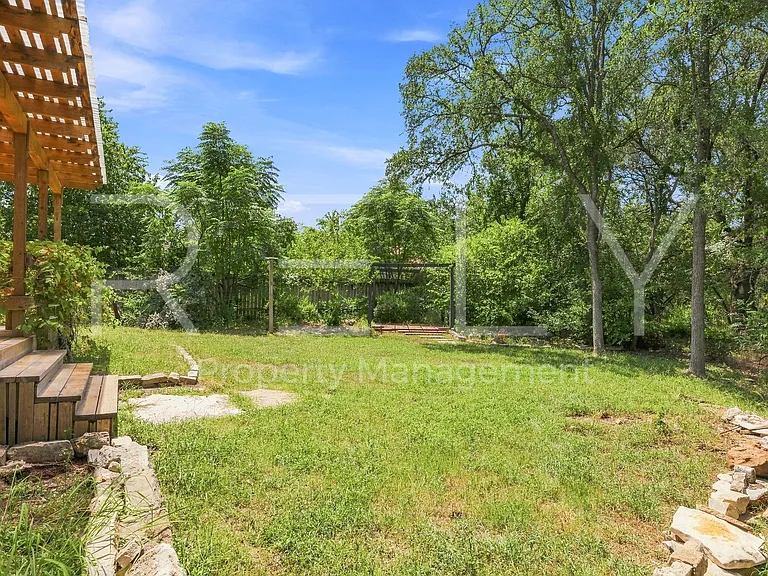 2404 Gabriel View Dr — Photo 46