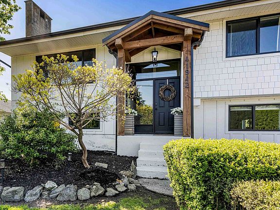 3rd image of 41942 Sumas Rd