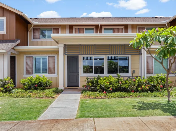94-1188 Kalahikiola Dr #1004, Waipahu, HI 96797