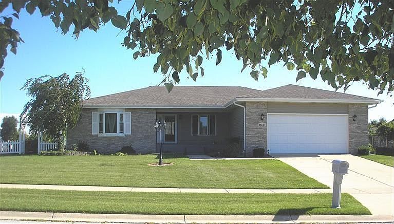 1st image of 11731 S Magoun Dr