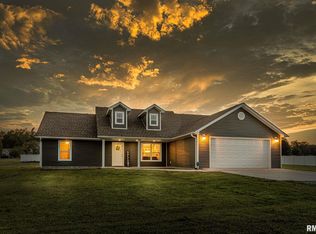 14746 Followell Dr, Marion, IL 62959