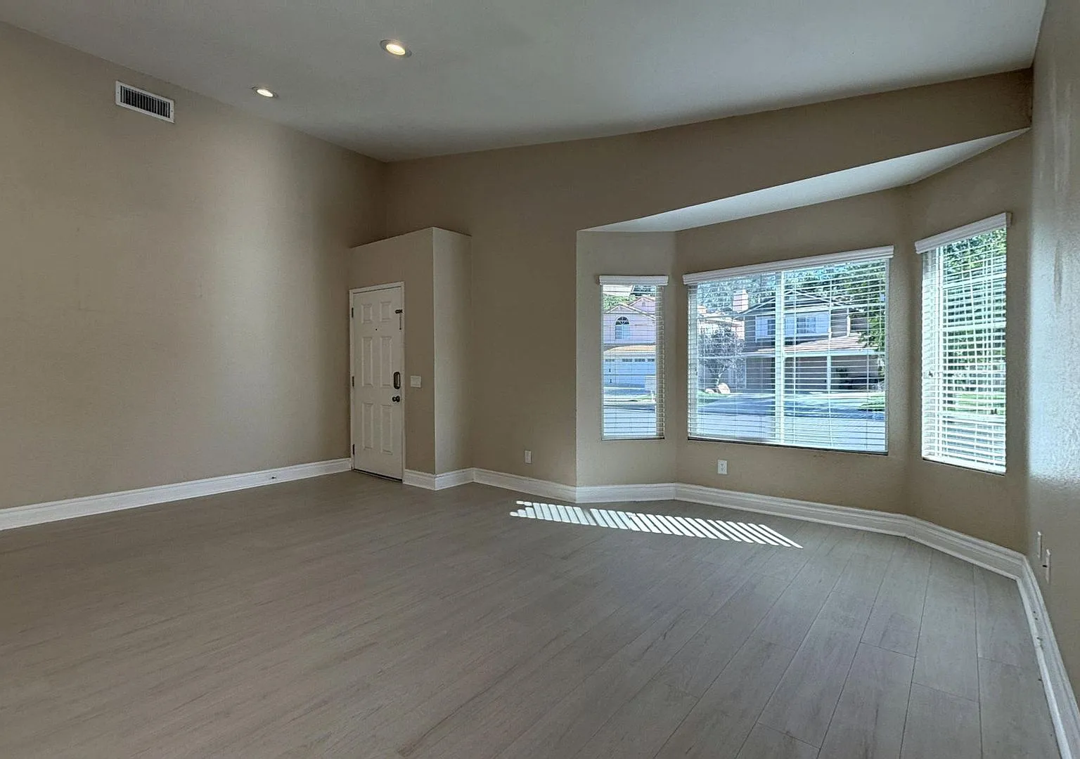 23856 Creekwood Dr. | 3 Bed, 2 Bath Home in Sunnymead Ranch Available Now! — Photo 3