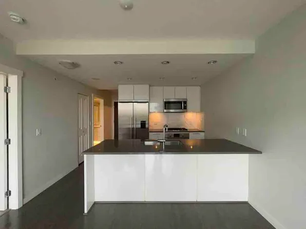 3281 E Kent Ave N #203, Vancouver, BC V5S 0C4