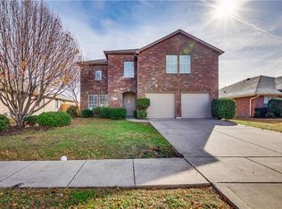 419 Creekwood Ct, Forney, TX 75126