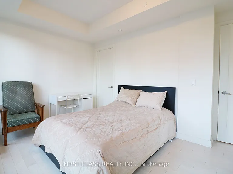 330 Richmond St W #603 — Photo 3