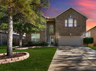 13802 McKinney Creek Ln, Houston, TX 77044