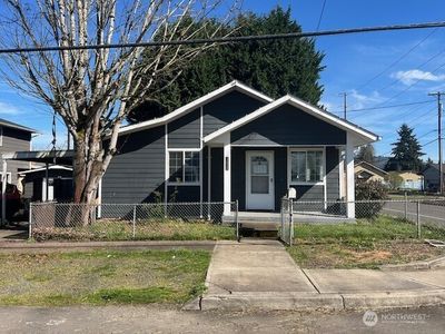 1314 S 4th Avenue, Kelso, WA, 98626