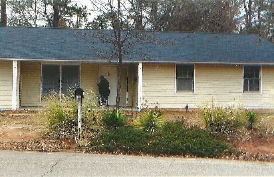1st image of 1185 Alderman St NE