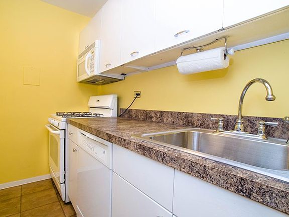 5th image of 165 W End Ave APT 16G