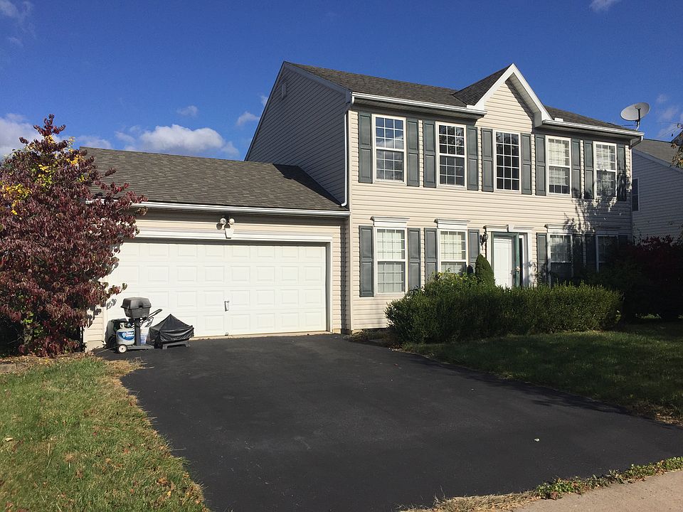 2nd image of 1779 Blush Dr
