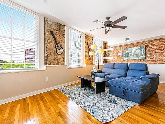 2nd image of 237 N Peters St #301