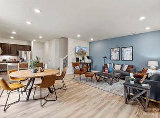 5240 Kinsbridge Dr #12B, Charlotte, NC 28227