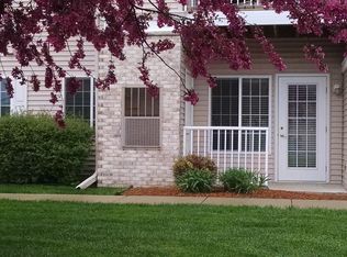 875 37th Ave NW UNIT A, Rochester, MN 55901