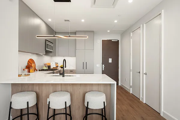 Kitchen, photo 1