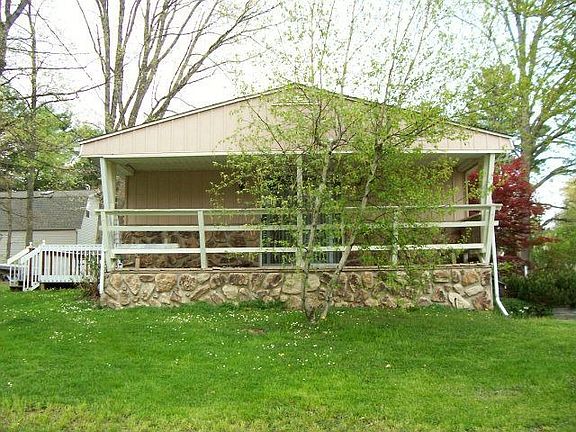 4th image of 11978 Sagwaw Ave