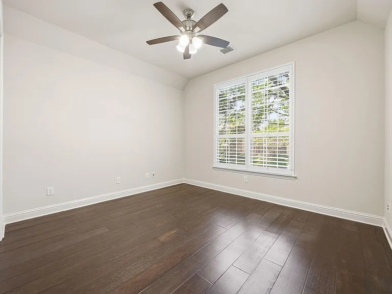 2237 Homestead Ln — Photo 23
