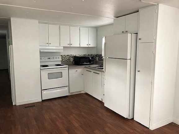 4th image of 12868 229th St #8