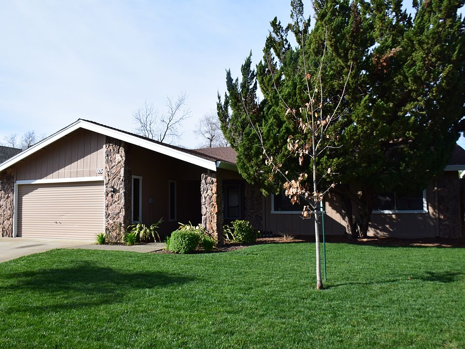 1st image of 605 Manzanita Ave