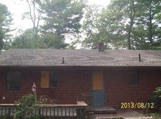 1922 S County Trl, South Kingstown, RI 02892