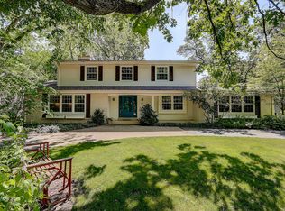 1620 N 124th St, Wauwatosa, WI