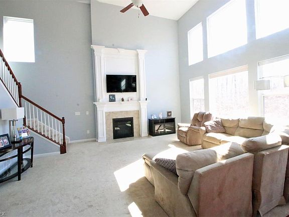 5th image of 252 Victorridge Dr