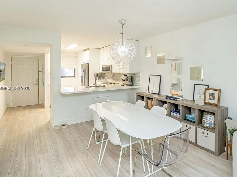 9856 Nob Hill Ln #9856 — Photo 15