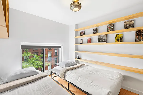 Rented by Compass | media 28