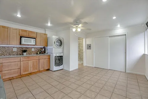 1621 Fairlawn Ave #2 Photo 1
