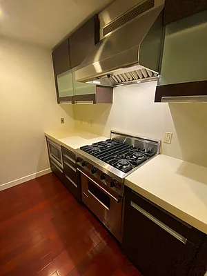 Rented by Level Group | media 9