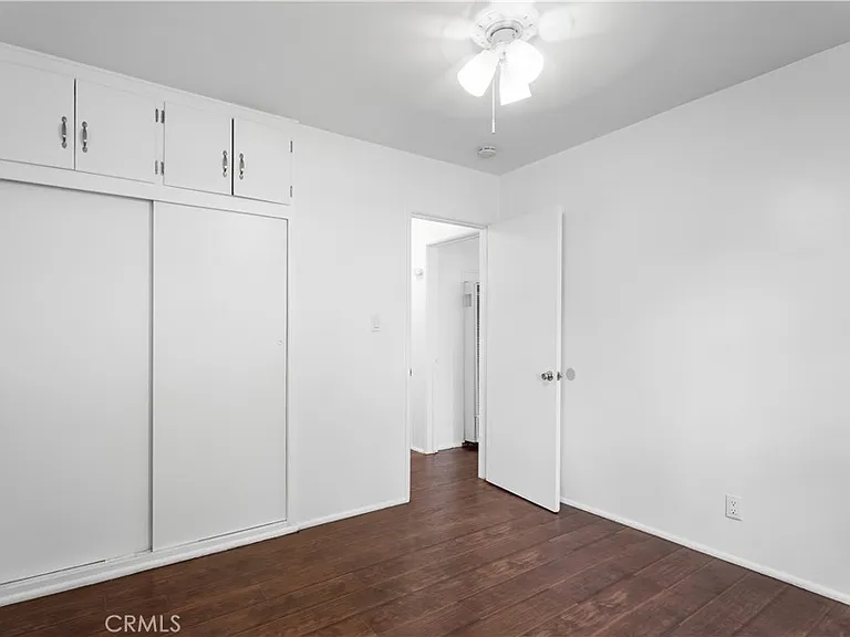 270 S 1st Ave — Photo 11