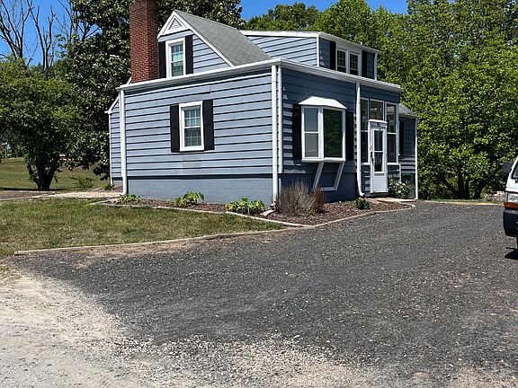 3rd image of 133 Bullins Rd