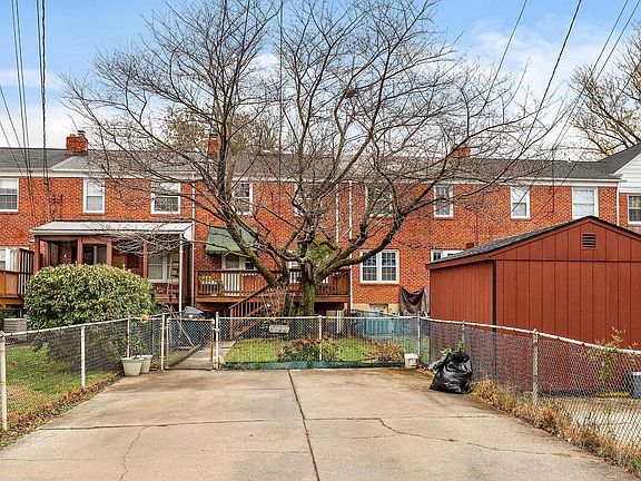 3rd image of 8134 Kirkwall Ct