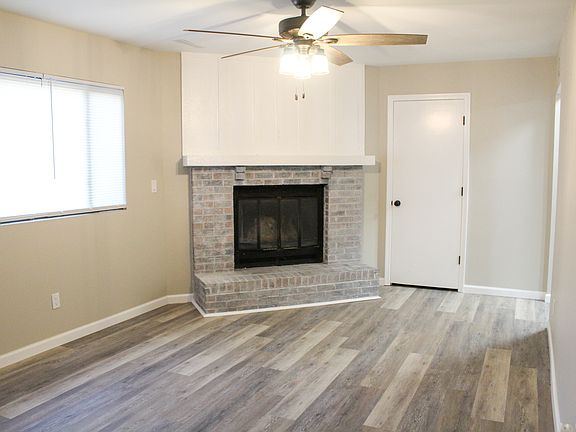 3rd image of 459 N Shiloh Ave