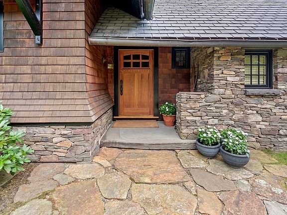 3rd image of 49 Greene Rd