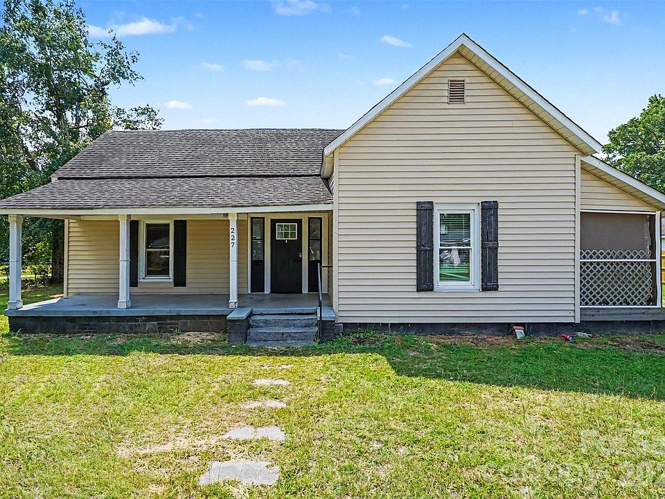 1st image of 227 Cauthen St
