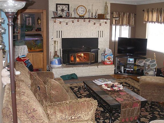 upper living room fire place