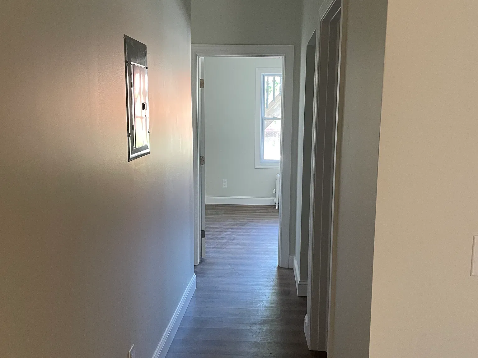 1 bed, 750 sqft, $1,000 — Photo 4