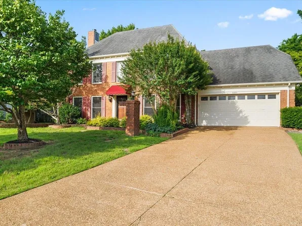 8861 Briarwood Cv, Cordova, TN 38018