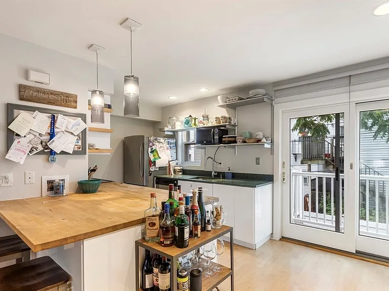 63 Bolton St #63 — Photo 10