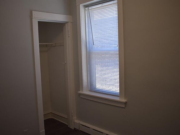 4th image of 1311 Lakeview Ave